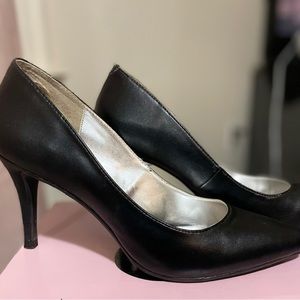 Black heels